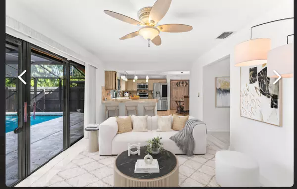 Palm Beach Gardens, FL 33410,1075 Raintree LN