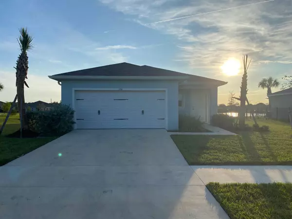 106 Pummelo PL, Fort Pierce, FL 34981