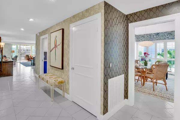 Vero Beach, FL 32963,1903 Bay RD 205