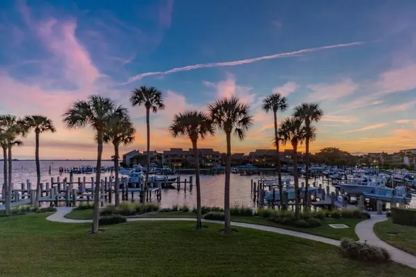 Vero Beach, FL 32963,1903 Bay RD 205