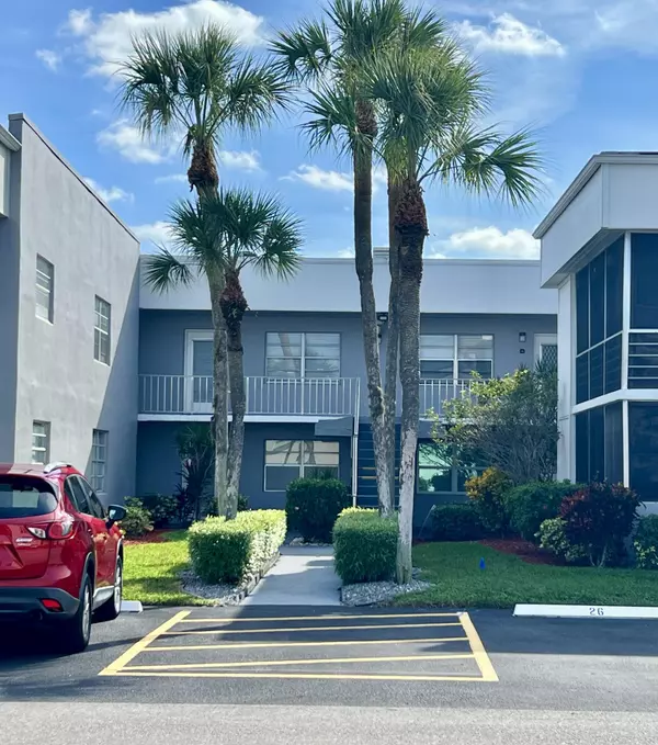 Delray Beach, FL 33484,150 Burgundy D D