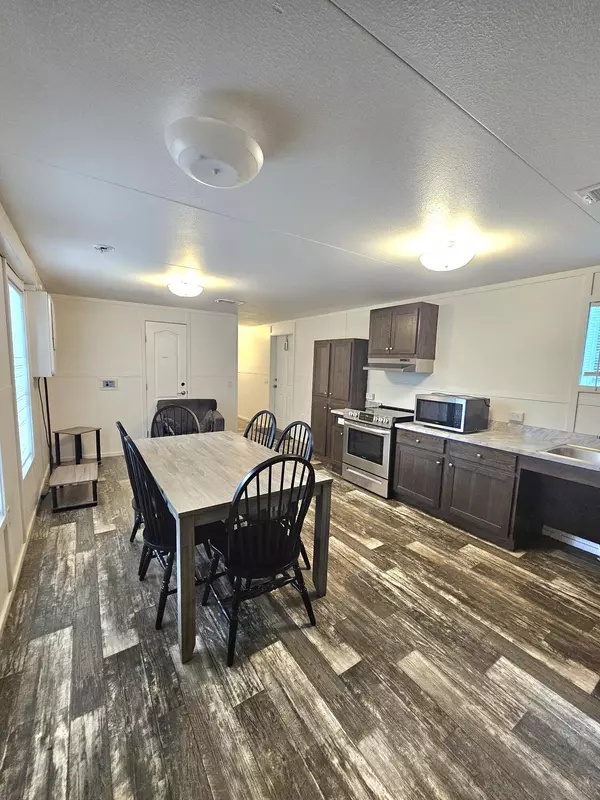 Okeechobee, FL 34972,2630 NW 3 ST