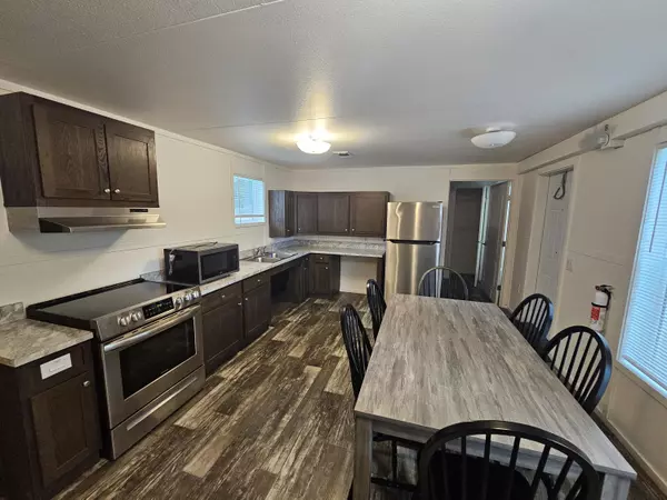 Okeechobee, FL 34972,2630 NW 3 ST