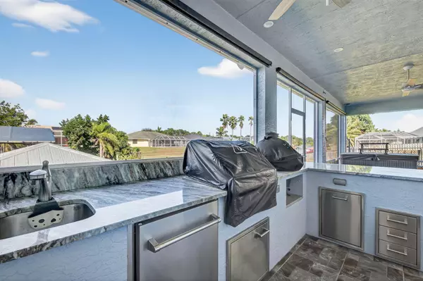 Port Saint Lucie, FL 34983,213 NE Sagamore Ter TER