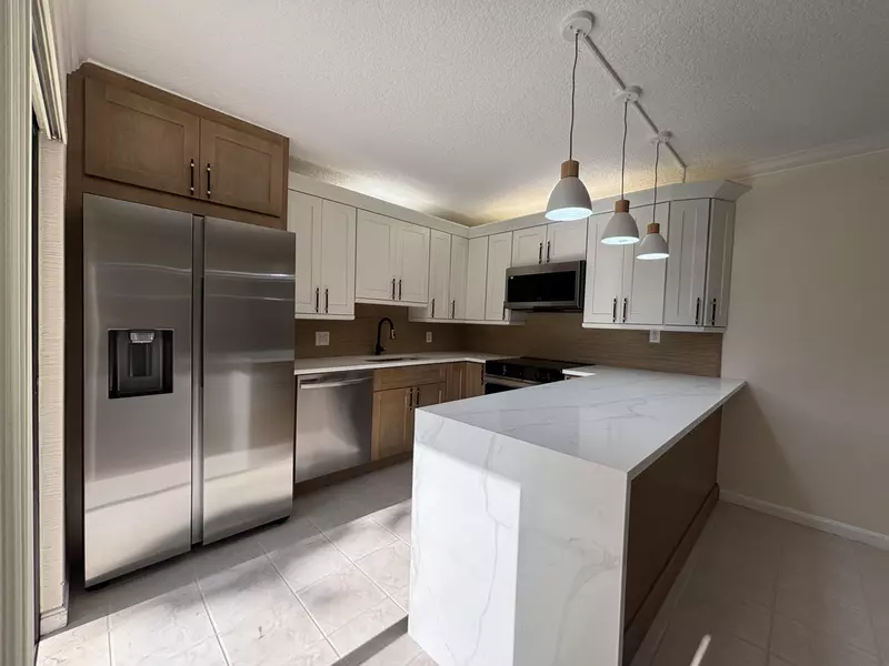 1010 10th CT, Palm Beach Gardens, FL 33410