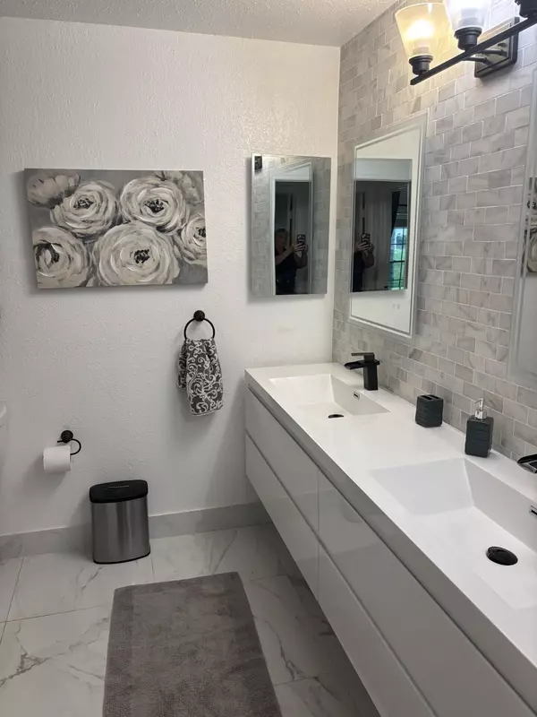 Boca Raton, FL 33486,5048 Heatherhill LN 2