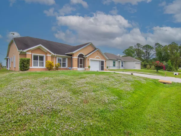 Sebastian, FL 32958,992 Seneca AVE