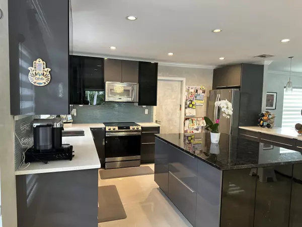 Boca Raton, FL 33428,11417 Little Bear DR