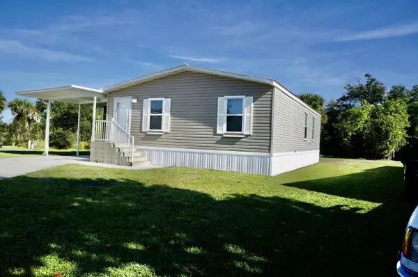 Fort Pierce, FL 34982,325 Mockingbird AVE