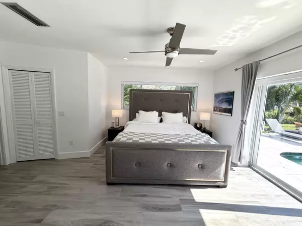 Boca Raton, FL 33486,100 SW 11th AVE