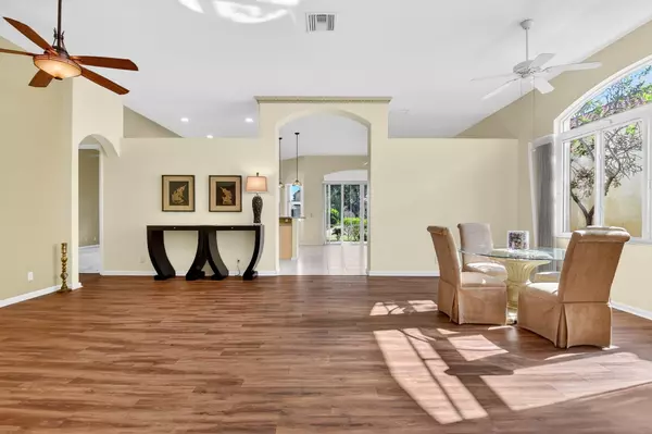 Delray Beach, FL 33446,7204 Demedici CIR