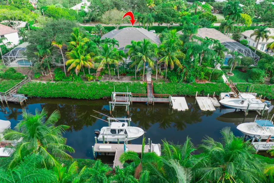 19850 Loxahatchee Pointe DR, Jupiter, FL 33458