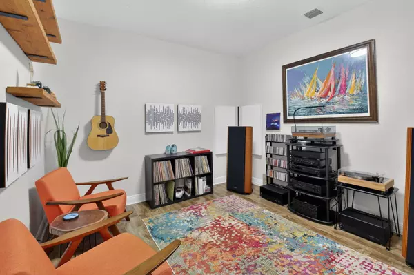 Hypoluxo, FL 33462,163 Las Brisas CIR