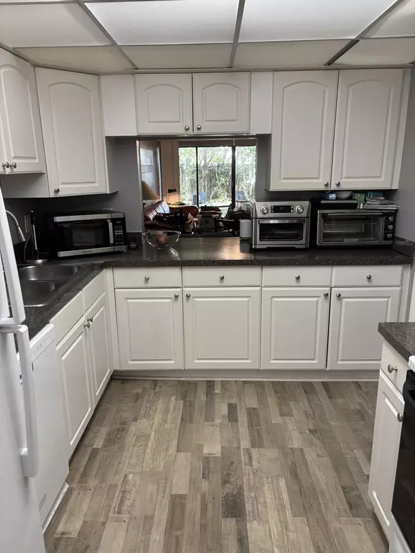 West Palm Beach, FL 33415,5937 Forest Hill BLVD 103