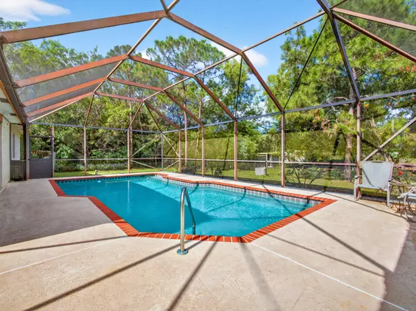 The Acreage, FL 33470,16319 E E Cheltenham DR