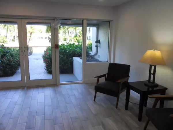 Boca Raton, FL 33431,250 NE 20 ST 123s