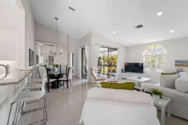 Boynton Beach, FL 33437,5415 Verona DR O