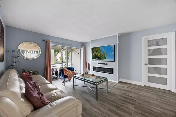 Deerfield Beach, FL 33441,1428 SE 4th AVE 140