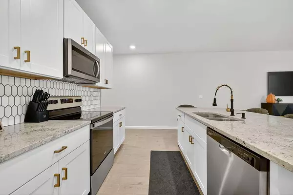 Stuart, FL 34997,5652 SE Edgewater CIR