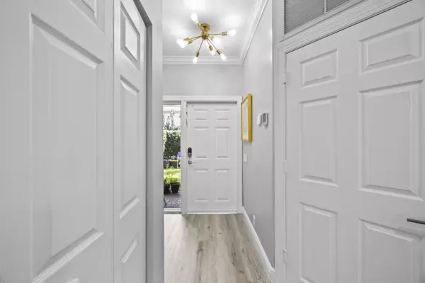 Boca Raton, FL 33433,6822 Via Regina