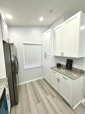 Boca Raton, FL 33496,8625 Raintree CT