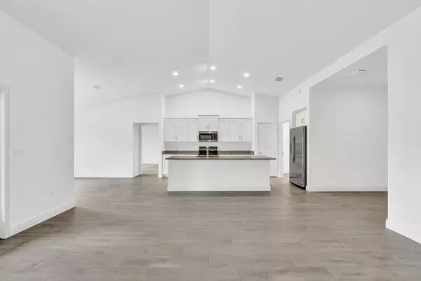 Loxahatchee, FL 33470,17143 Tangerine BLVD