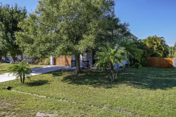 Port Saint Lucie, FL 34984,3010 SE Wake RD