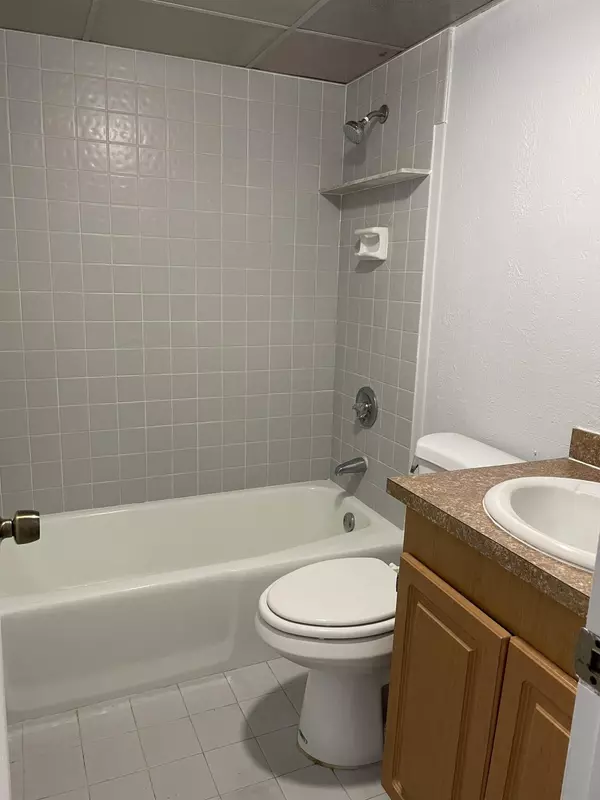 Boca Raton, FL 33486,608 NW 13th ST 0270