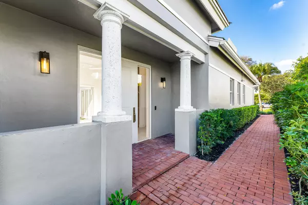 Boca Raton, FL 33496