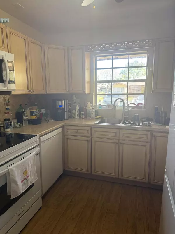 Fort Pierce, FL 34982,1730 Lakefront BLVD D