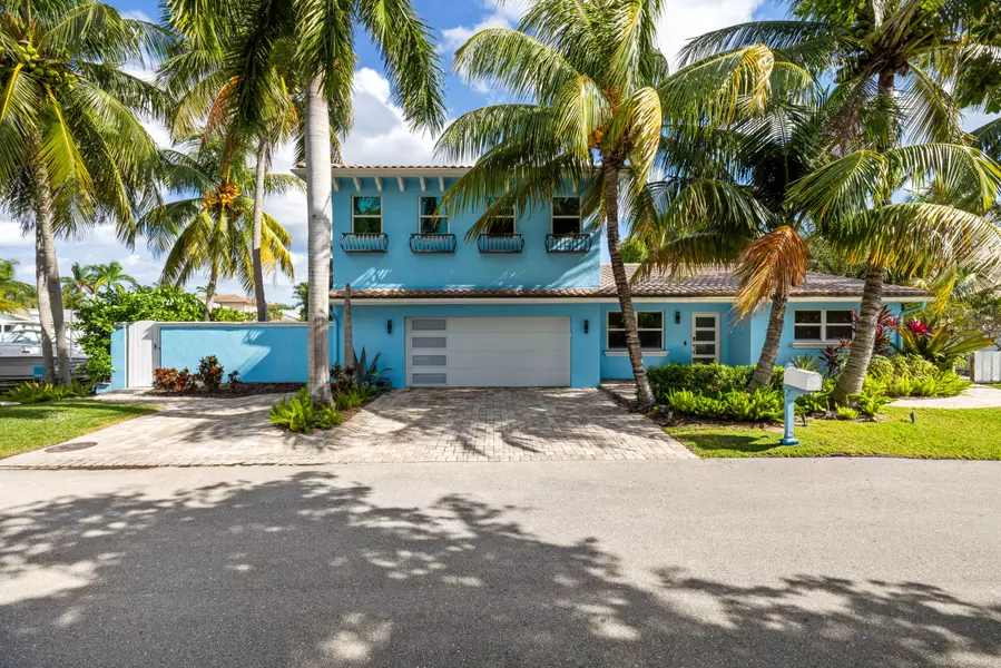 100 Neptune DR, Hypoluxo, FL 33462