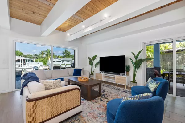 Hypoluxo, FL 33462,100 Neptune DR