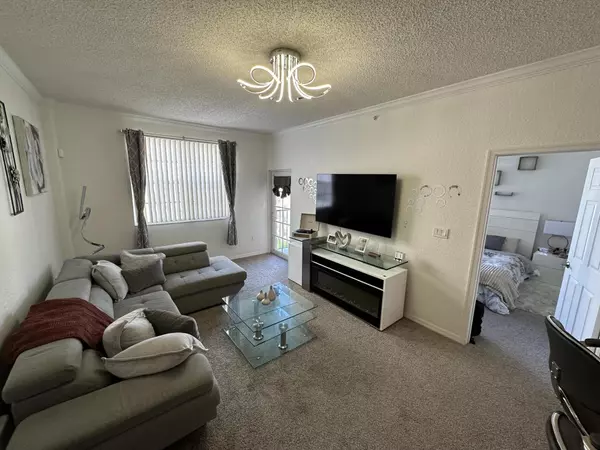 West Palm Beach, FL 33407,1801 N Flagler DR (Seasonal/Annual) 911