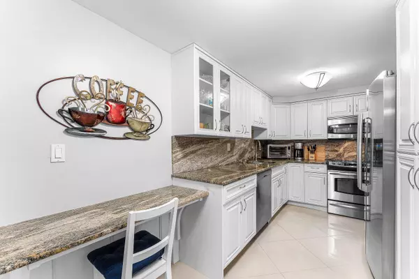 Highland Beach, FL 33487,3215 S Ocean BLVD 407