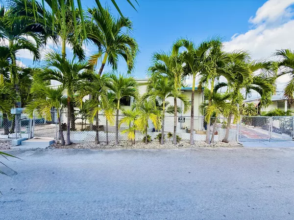 North Miami Beach, FL 33181,2285 NE 136th LN