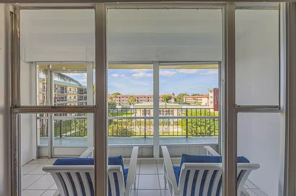 808 SE 7 ST 305, Deerfield Beach, FL 33441