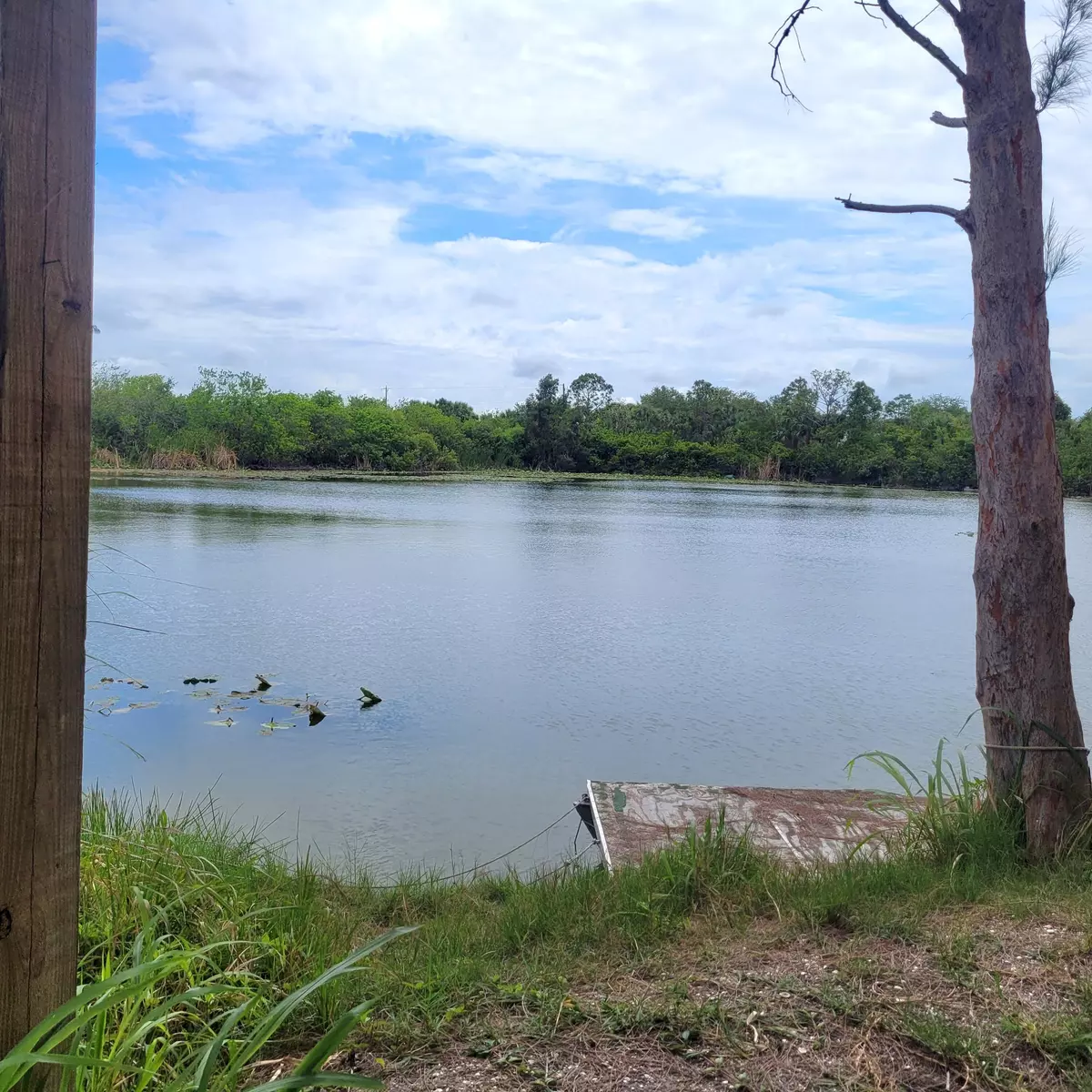 Hobe Sound, FL 33455,6390 SE Bridge RD