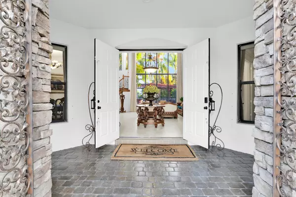 Wellington, FL 33449,10703 Versailles BLVD