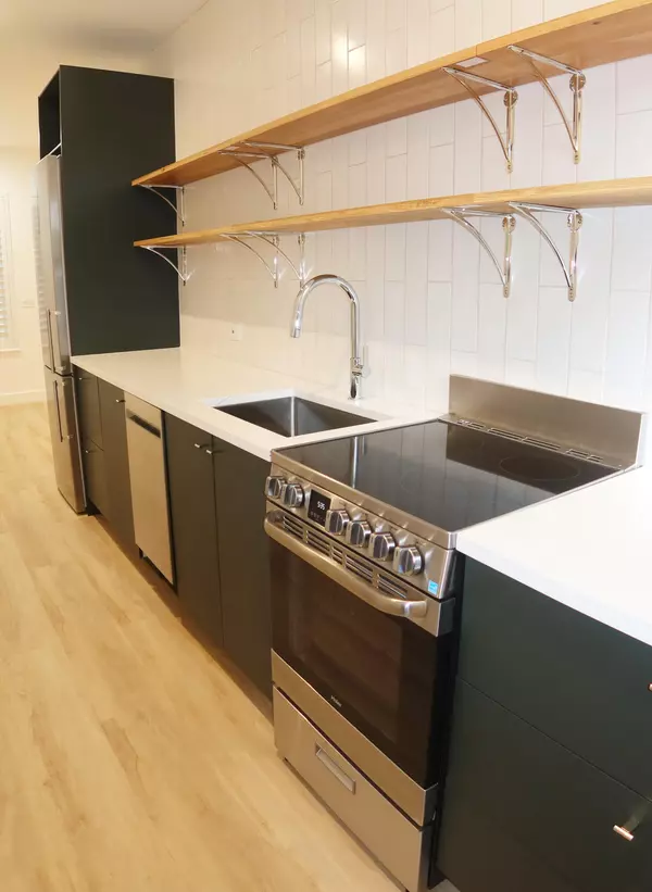 West Palm Beach, FL 33401,614 Palm ST 1