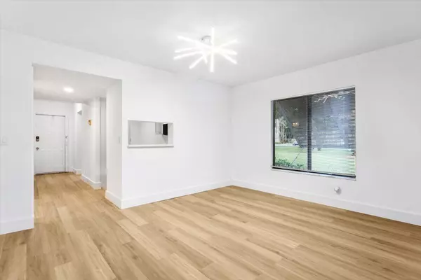 Boynton Beach, FL 33437,10203 Mangrove DR 101