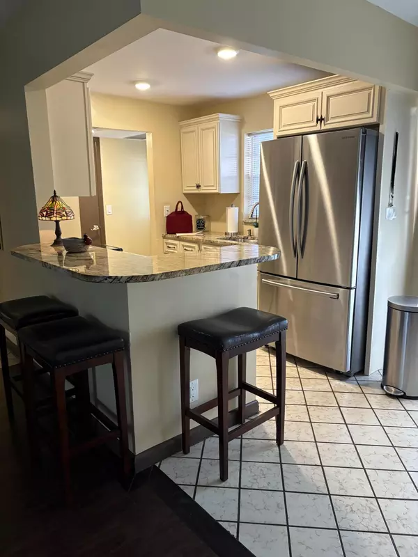 West Palm Beach, FL 33417,26 Golf'S Edge B