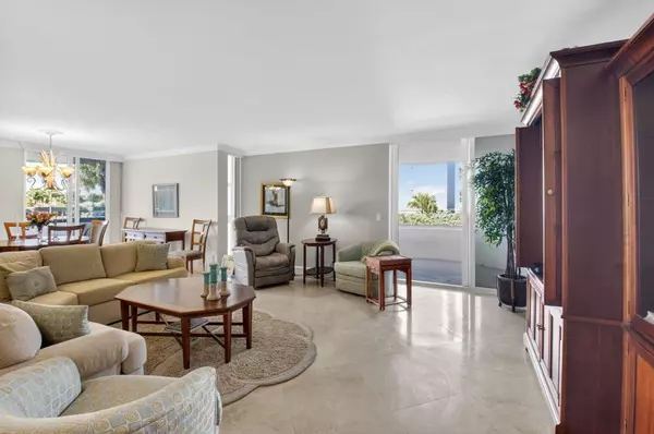 Delray Beach, FL 33483,2200 S Ocean BLVD 202