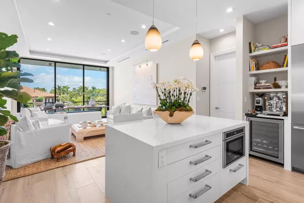 Delray Beach, FL 33483,1177 George Bush BLVD 303