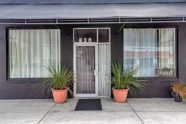 Lake Worth Beach, FL 33460,830 N Dixie HWY