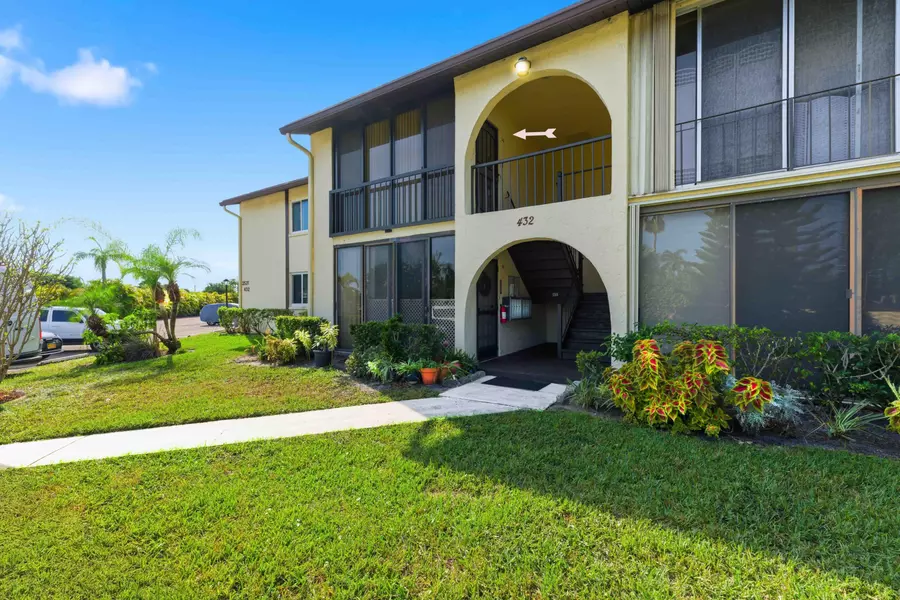 3531 Tall Pine WAY A-2, Greenacres, FL 33463