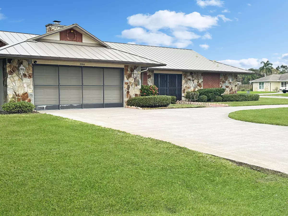 Fort Pierce, FL 34951,5506 W Echo Pines CIR