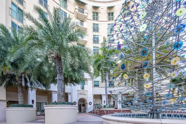 West Palm Beach, FL 33401,610 Clematis ST 102