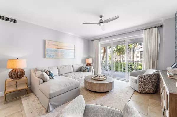 Juno Beach, FL 33408,1024 S Bay Colony DR 1024