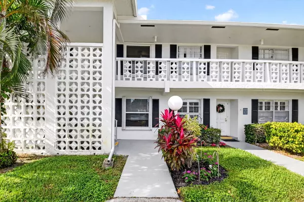 Delray Beach, FL 33445,1411 SW 27th AVE 201