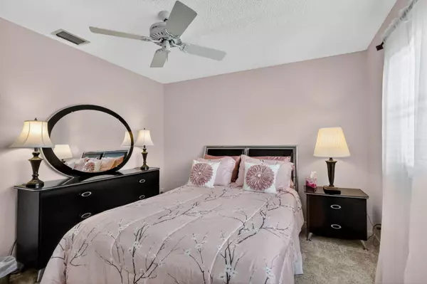 Delray Beach, FL 33484,6357 Overland DR